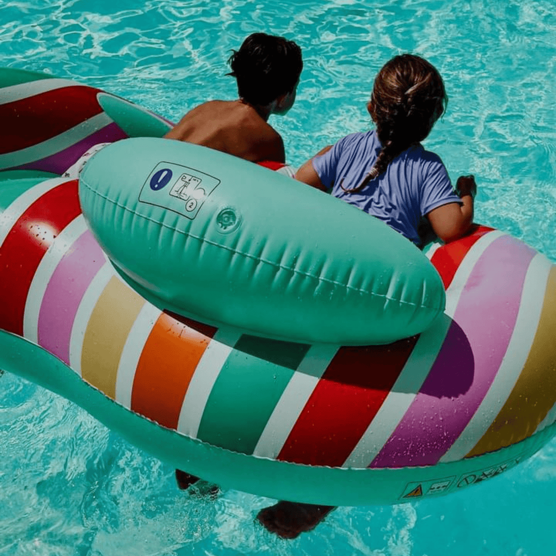 piscina-gonfiabile-doppia-arcobaleno-190-cm-swim-essentials-1